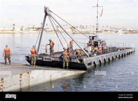 Us Navy Usn Sailors From Amphibious Construction Battalion One Acb 1