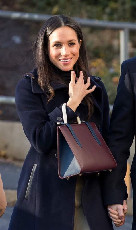 Meghan Markle Est Adepte Des Petits Sacs Mais Sait Aussi Choisir Ses