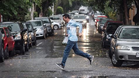 Lluvias dejan encharcamientos en alcaldías del poniente de la CDMX