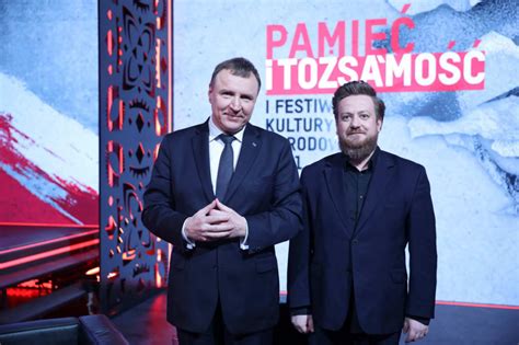 Walka o wpływy w TVP PiS tych wyborów nie wygra upday News