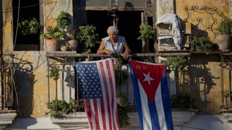 First Group Of Cubans Stranded In Costa Rica Reaches US BBC News