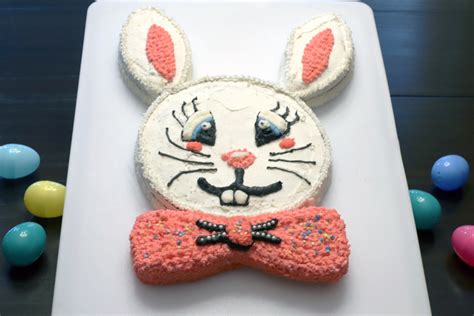 Easter Bunny Cake | EatWheat.org