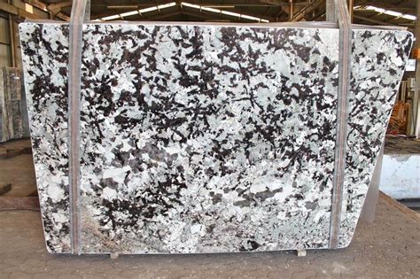 Ottawa Granite Countertop Slabs Splendor White Multipurpose And Versatile