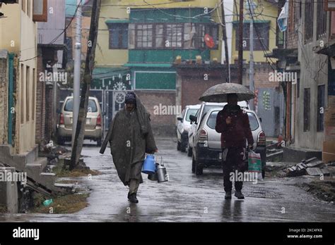 Kashmir vallery hi-res stock photography and images - Alamy