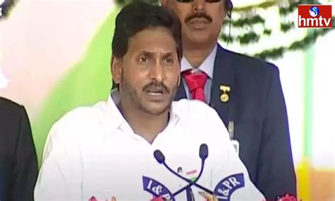 Cm Jagan పేదలు ఇంగ్లీష్‌ మీడియం చదువుకోవద్దని వాదించడం అంటరానితనమే