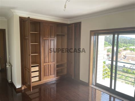 Apartamento T Venda Na Rua Do Curral Grij Supercasa