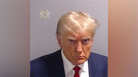 Le Mugshot De Donald Trump D J Int Gr Au Merchandising De Sa