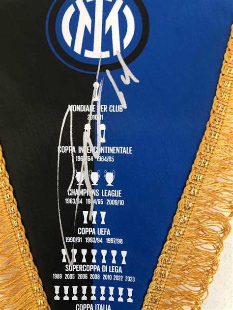 Official Inter Milan Pennant 202324 Signed By Lautaro Martínez