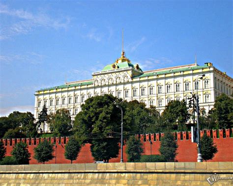 Скачать обои Большой кремлёвский дворец (Москва) для рабочего стола ...