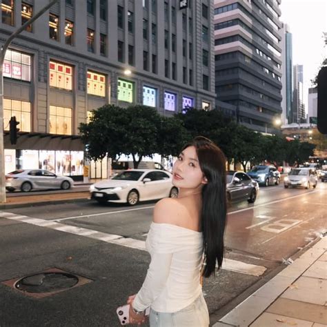 Minh Thư Bmthuw • Threads Say More