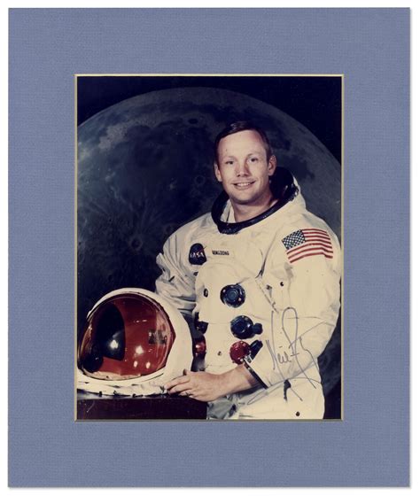 Lot Detail Neil Armstrong Signed 8 X 10 Photo Uninscribed With