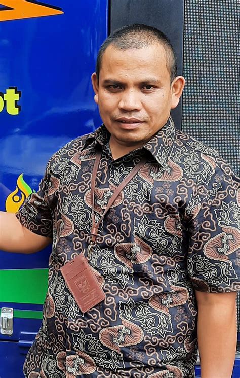 Plt Kabiro Adpim Tanggapi Polemik Kendaraan Dinas Gubernur Di Depan