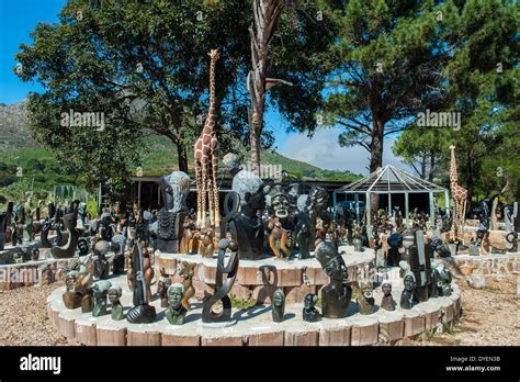 Stone sculptures hi-res stock photography and images - Alamy