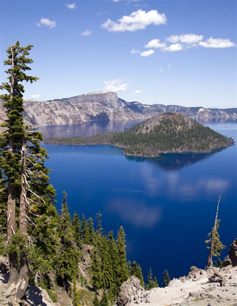 Wizard Island In Crater Lake Oregon Crater Lake National Park