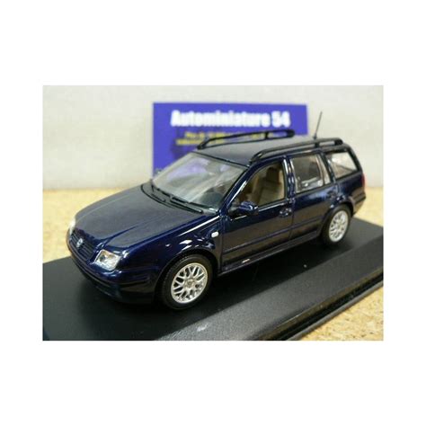 Volkswagen Bora Variant Minichamps