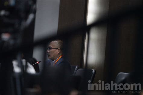 Foto Ketua Kpu Ri Hasyim Asyari Jalani Sidang Dugaan Pelanggaran Kode