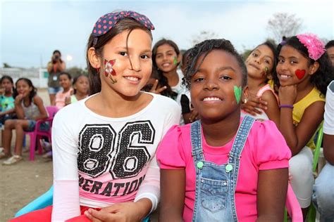 El Séptimo Arte Unió Los Corazones De Los Niños Y Niñas En Cartagena