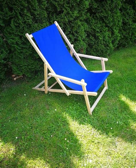 Wooden Folding Beach Chairs With Armrests, Folding Lounge Chair ...