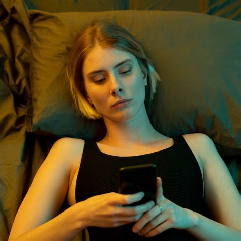 The Nighttime Habit That’s Completely Ruining Your Sleep According To Doctors Shefinds