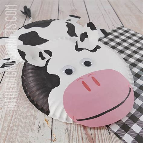 Paper Plate Cow Craft (with FREE Craft Template) • In the Bag Kids' Crafts