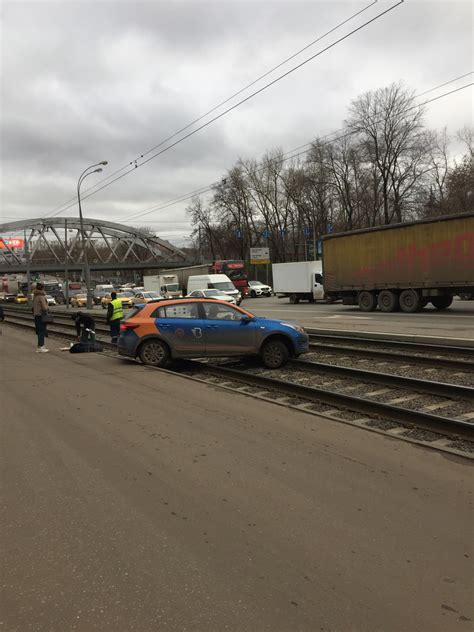 Варшавское ш 33 стр. 12. Мадам попутала педали - Город по имени Москва