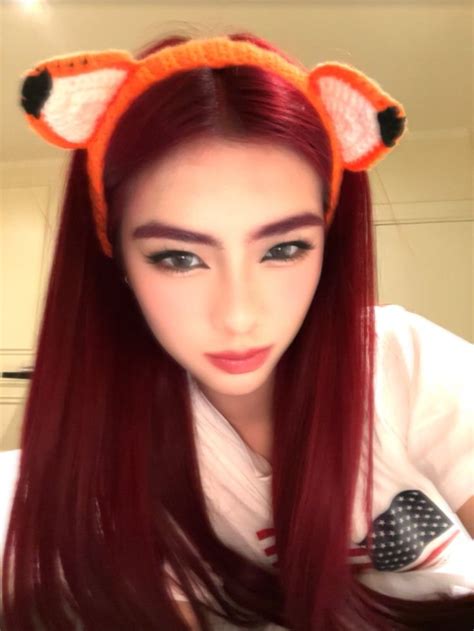 Pin by anj ౨ৎ on bini mikha Pretty brunette Tiktok style Red hair