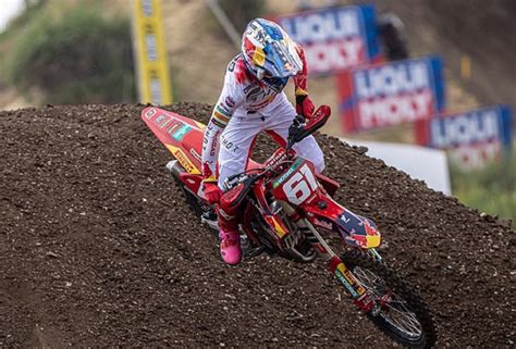 Hasil Race 1 MNC MXGP Lombok 2023 Jorge Prado Menang Romain Febvre