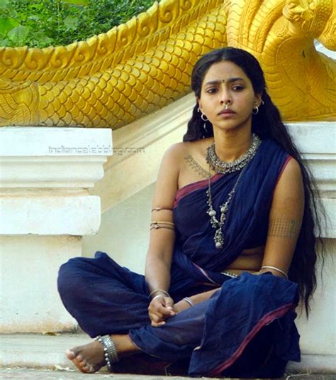 Aishwaya Lekshmi Ponniyin Selvan Movie Hot Hd Stills Starcelebblog