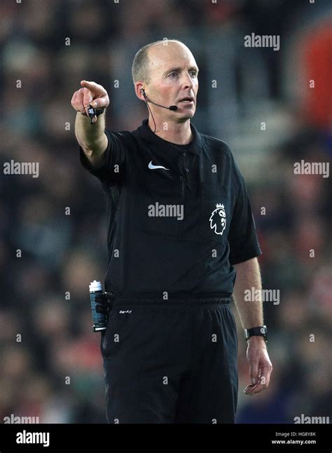 Referee Jon Moss Stock Photo - Alamy