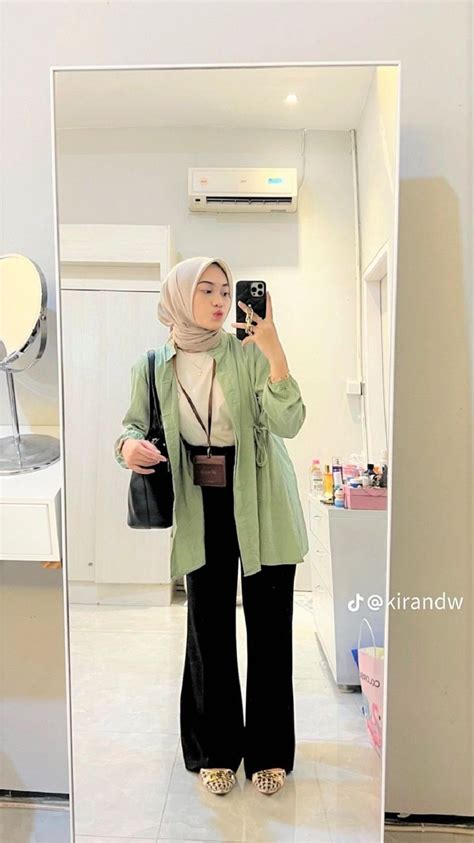 Inspo Outfit Hangout Dengan Bestie Ataupun Ayang Casual Hijab Outfit