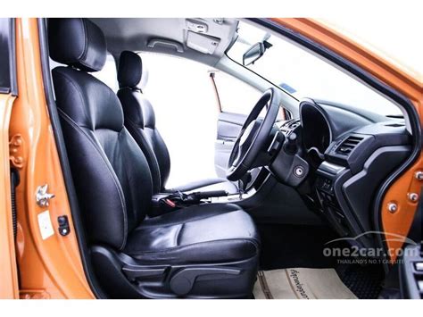 Subaru Xv 2015 ปี 12 16 Xv 20 เกียร์อัตโนมัติ สีส้ม
