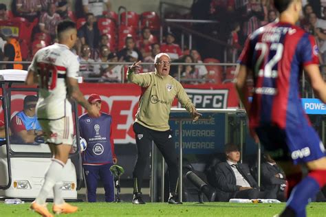 Saiba O Que Dorival J Nior Falou Sobre A Estreia De James Rodr Guez