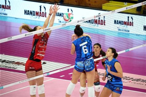 Volley A Femminile La Bartoccini Fortinfissi Chiude Alla Grande L