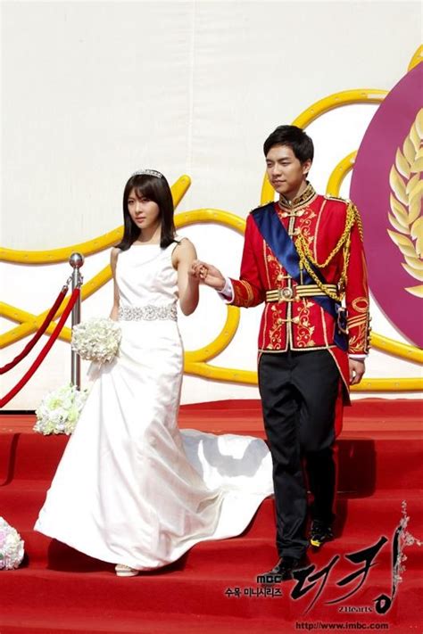 Lee seung gi and Ha Ji Won --- King2Hearts | Hiburan