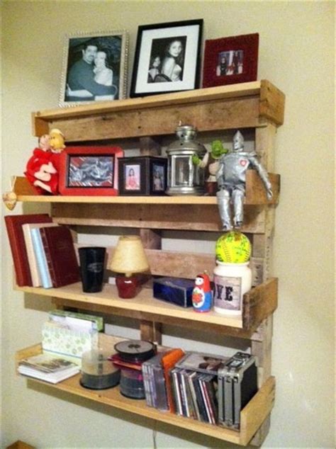 The Best DIY Wood And Pallet Ideas 10 DIY Wood Pallet Shelf Ideas