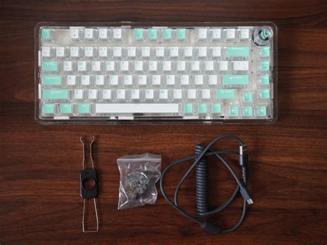 Review: LEOBOG K81 – 75% Transparent Gasket-Mounted Mechanical Keyboard with Knob – Tech Jio