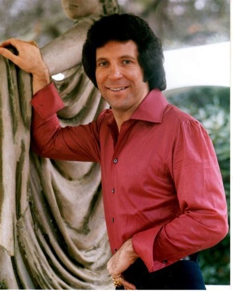 Tom jones young, Sir tom jones, Singer