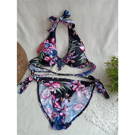 Jual Pakaian Renang Wanita 12 Bikini Pantai Motif Bunga Pink Putih Shopee Indonesia