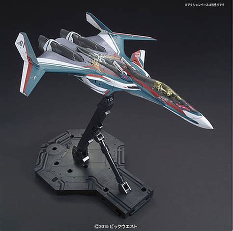 Macross Delta Vf 31s Valkyrie Siegfried 172 Scale Model Kit Pilot Arad