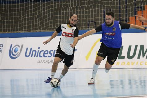 Magnus enfrenta o Cascavel neste sábado pela Liga Nacional de Futsal LNF