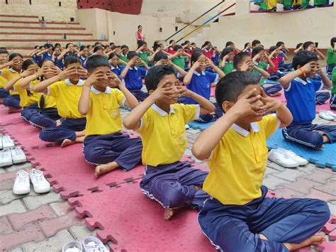 गोविन्द मैमोरियल स्प्रिंग फील्ड पब्लिक स्कूल रानीखेत तथा सांई सावित्री