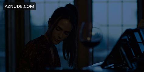 Jordana Brewster Nude Aznude