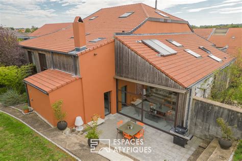 Vente Corps de ferme rénové et son jardin bucolique à RETONFEY 353 m2