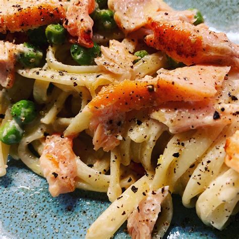 Creamy Linguine With Flaked Salmon And Peas Hn Magazine