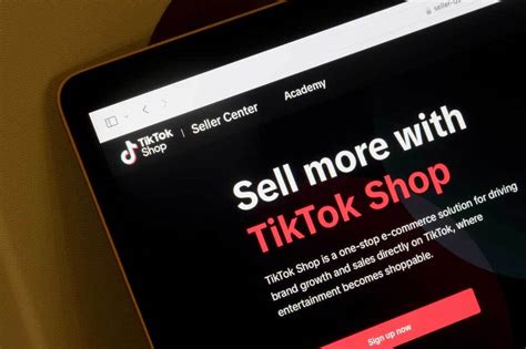 Tiktok Live Shopping Everything You Need To Know Colab Los Angeles