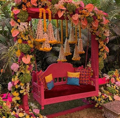 Impressive Mehndi Stage Decor Ideas For Your Mehndi Ceremony Artofit