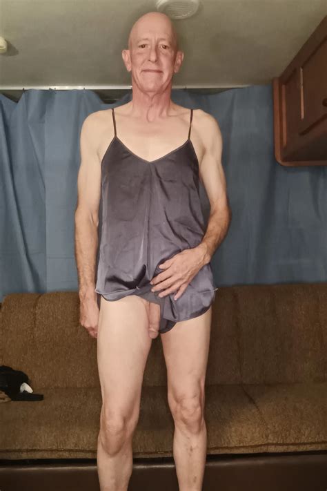 Faggot Andrew Brown Modelling Nighties Nude Pics Xhamster