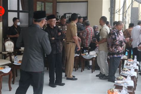 Plh Wali Kota Bandung Diperiksa Sebagai Saksi Kasus Suap Yana Mulyana