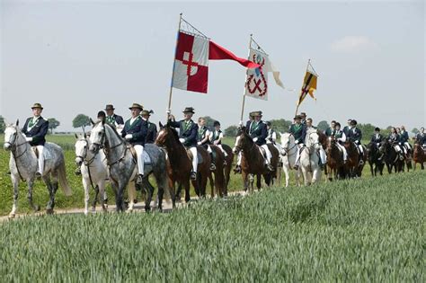 Hochfest Christi Himmelfahrt Ursprung Bedeutung Und Br Uche Des Feiertags