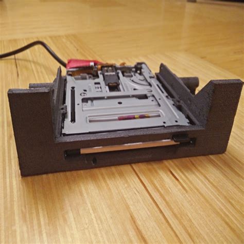 5.25" to 3.5" and USB floppy drive bay adapter by neoge | Download free STL model | Printables.com